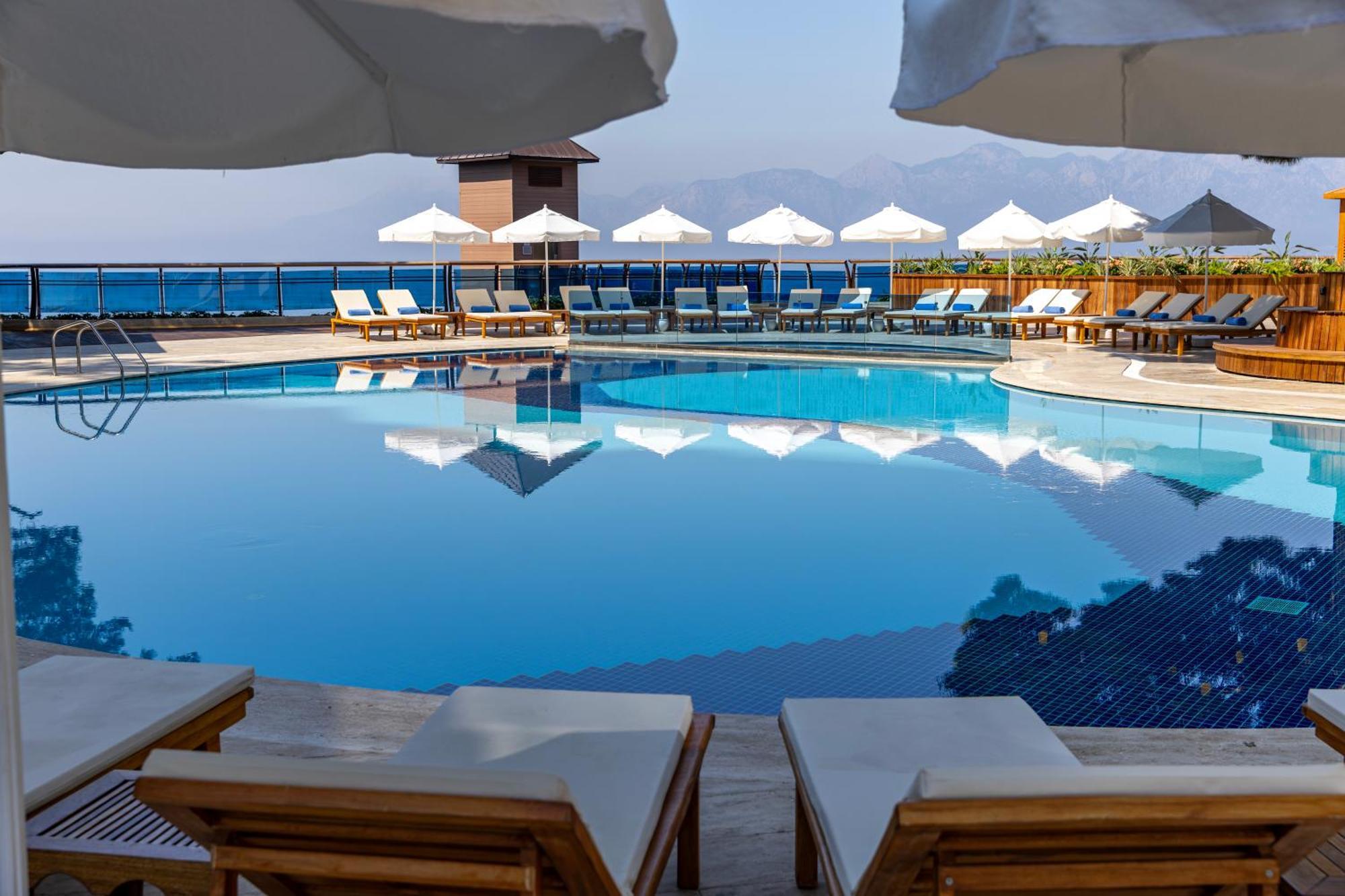 Delta Hotels By Marriott Antalya Lara - Adult Only Екстер'єр фото